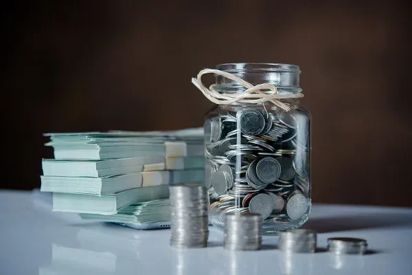 iStock_000077934241_Full 1